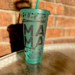 Super cute tumbler cup, I make and I can personalize them